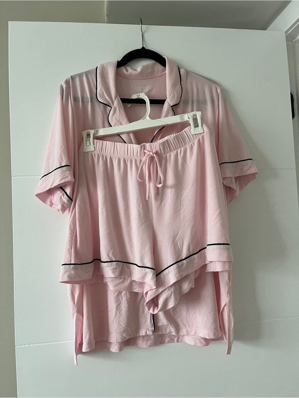 Victoria’s Secret Modal Pajama Set XL Pink Black Piping Short Sleeve Shorts